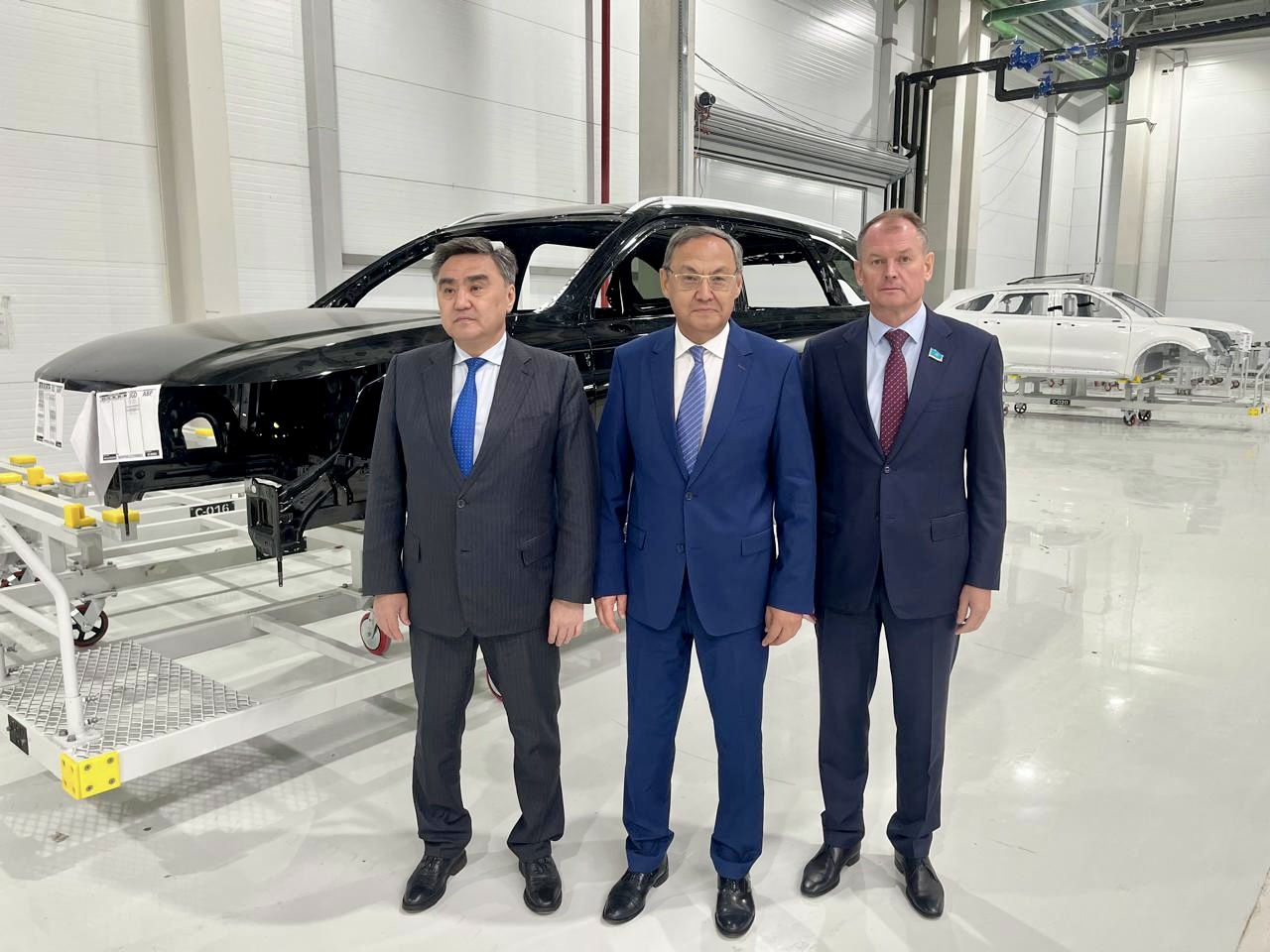 83ff3023-38ba-49e0-a26e-6348c13adbd4